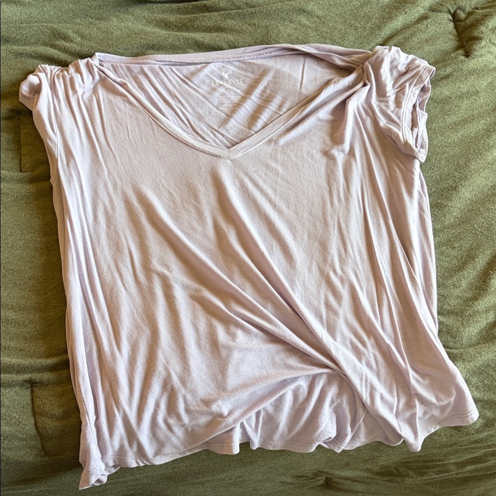 American Eagle Outfitters Soft Pink V-Neck Tee